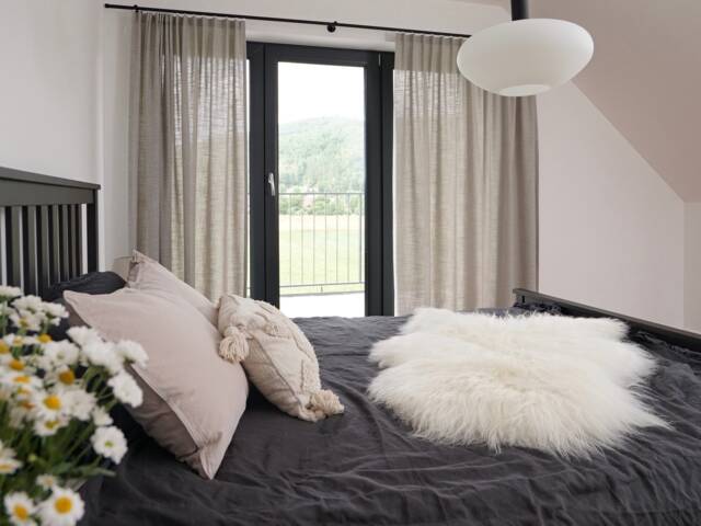 "xxl Icelandic Sheepskin Rug, Genuine White Leather, Thick Fluffy Fur - 52""x 32" - image 1