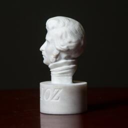 Marble Bust Of Composer Berlioz Statue Carved Greek Marble Figurine Artist Sculpture - thumbnail 2