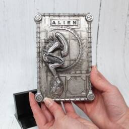 xenomorph Desk Art H.r. Giger Alien 3D Sculpture - thumbnail 1