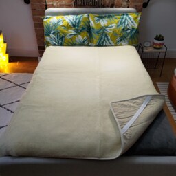Merino Wool Beige Mattress Topper - thumbnail 2