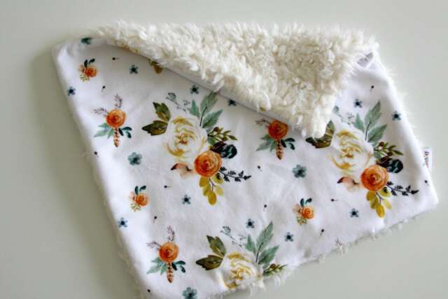 Dream Lovie. Security Blanket. Personalized Lovey. Faux Fur Boho Flowers. Mini Baby Minky Shower Gift - image 1