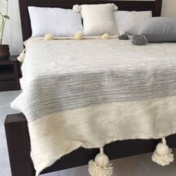 Handwoven Moroccan Wool Pom Blanket, Berber Decor - thumbnail 3