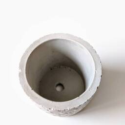Verona Concrete Planter - thumbnail 2