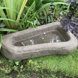 Reconstituted Stone Wedge Rockery Bird Bath Mini Pond Trough - thumbnail 2