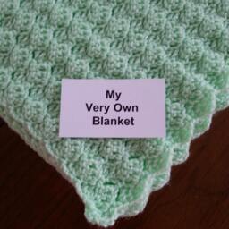 Light Green Hand Crocheted Baby Blanket - thumbnail 2