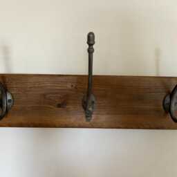 Handmade Rustic Coat Rack With Cast Iron Acorn Hooks - Hallway Hanger Farmhouse Wall Decor, Entryway Organizer UK Hand Made - thumbnail 2