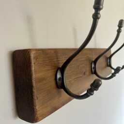 Handmade Rustic Coat Rack With Cast Iron Acorn Hooks - Hallway Hanger Farmhouse Wall Decor, Entryway Organizer UK Hand Made - thumbnail 3