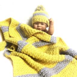 Crochet Baby Blanket, Hat Set, Newborn, Yellow & Gray Shower Gift , Color Is Royal - thumbnail 4