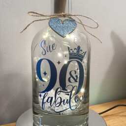 Personalised 90Th Birthday Light Up Bottle, Bottle Lamp With Gift Messaging Service & Bag - thumbnail 2