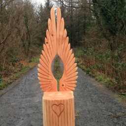 Angel Storytelling Chair - Hand-Carved Oak Wings & Heart Magical Fantasy Schools Libraries Bespoke Wales - thumbnail 4