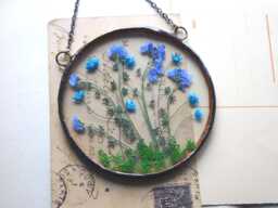 Forget-Me-Not Pressed Flower Suncatcher Stained Glass Window Decor - thumbnail 1