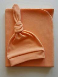 Peach Organic Swaddle Blanket & Hat Set. Newborn Girl Take Home Baby Shower Gift. Photo Prop - thumbnail 2