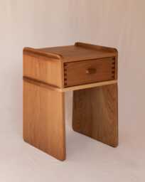 Aroyco Handmade Nightstand Modern Bedside Table in White Oak, Walnut, Ash - thumbnail 1
