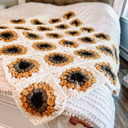 Chunky Sunflower Blanket, Granny Square Afghan, Crochet Boho Blanket - thumbnail 3