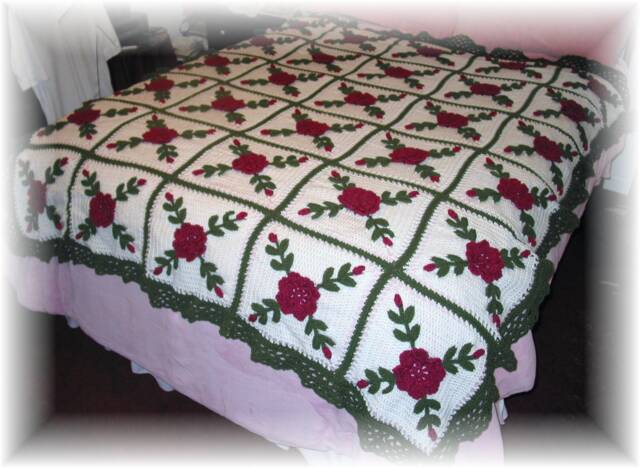 Raspberry Wine Roses Afghan Blanket Throw - image 1
