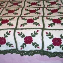 Raspberry Wine Roses Afghan Blanket Throw - thumbnail 3