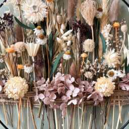 Earthy Wildflower Hoop Wall Decor - Preserved & Dried Flower Arrangement Rustic Boho Style Nature-Inspired Gift - thumbnail 3