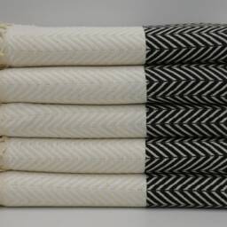 "White & Black Towel, 100cmx160cm, Herringbone Towel, Ultra Soft Towel, Turkish Towel, Spa Towel, Bath Towel, 40""x63" - thumbnail 2