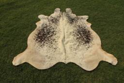 Tricolor Cowhide Rug Brazilian Cow Skin Medium Hide Area 5 X Premium Quality - thumbnail 1