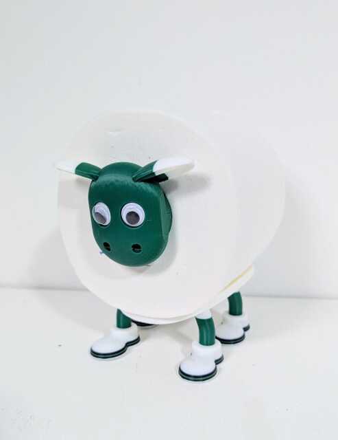 Hibs Sheep Toilet Roll Holder - Funny Football Gift For Him Or Her, Quirky Bathroom Decor Novelty Hibernian Soccer Fan Present - image 1