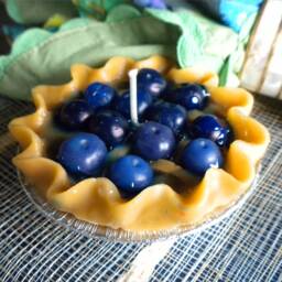 Blueberry Pie Candle - thumbnail 3