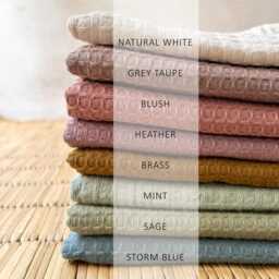 Set Of 2 Handwoven Organic Cotton Honeycomb Hand Towels - thumbnail 4