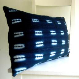 Indigo Mud Cloth Lumbar 21 X 12 Cushion Cover - thumbnail 3