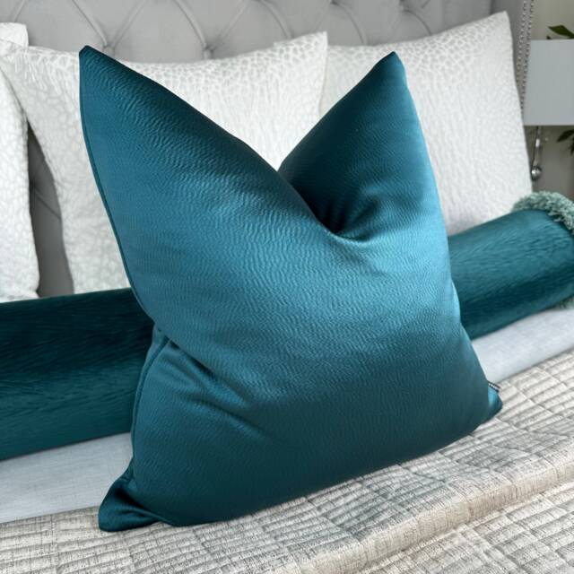 Scatter Teal Cushion Cover, Textured Sateen Pillow Luxury - image 1