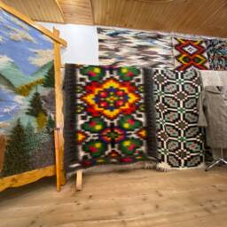 Hand Woven Wool Blanket Ukrainian Hutsul Rug, Carpathian Design - thumbnail 3