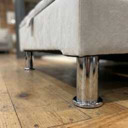 Creamy White Velvet Ottoman, Chesterfield Buttoned Storage Box, Handmade - thumbnail 4