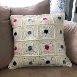 Sunburst Crochet Pillow - thumbnail 4
