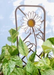 Daisy Trellis For Houseplants, Plant Support, 3D Printed, Unique Alcohol Ink Center - thumbnail 1