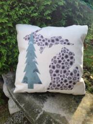18 Inch Petoskey Pine Pillow - thumbnail 1