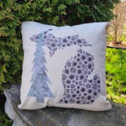 18 Inch Petoskey Pine Pillow - thumbnail 2