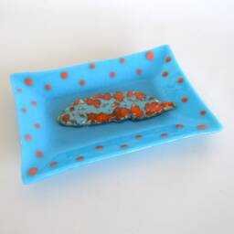 Glass Soap Dish Blue Orange Feather Large Soapdish Fused Art Studio Kiln Fired Bathroom Accessories Home Decor Dawn Of Creation - thumbnail 2