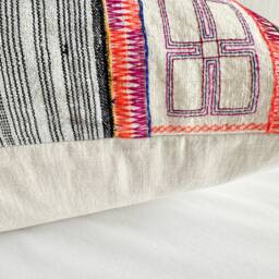 Vintage Hmong Embroidered Hemp Pillow Cover Tribal Cushion - 16 X 26 - thumbnail 3