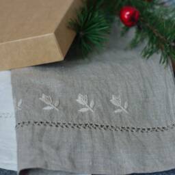 Linen Guest-Face Towel/ Dish Towel Organic/ Handembroidered Linen/ Vintage Christmas Gift/Hand Hygge Bath - thumbnail 3
