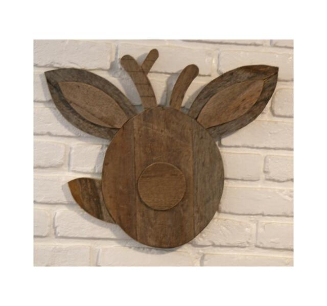 Reindeer - Reclaimed Pallet Wood Wall Art - image 1