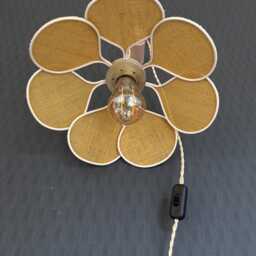 7-Petal Linen & Rattan Flower Lamp - Chandelier Wall Light Handcrafted - thumbnail 2
