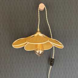 7-Petal Linen & Rattan Flower Lamp - Chandelier Wall Light Handcrafted - thumbnail 3