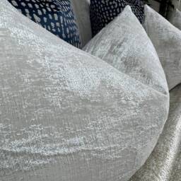 "Luxury Cushion Cover - Champagne Silver Shim Pillow Curicoin Ashley Wilde Worldwide Shipping Size 12"" X 20" - thumbnail 2