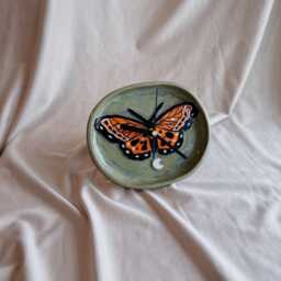 Handmade Forest Butterfly Ceramic Clock - Wall Decor - thumbnail 4