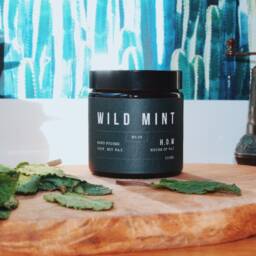 Wild Mint Candle - Soy Natural Wax Candles Eco in Amber Glass Jar - thumbnail 3