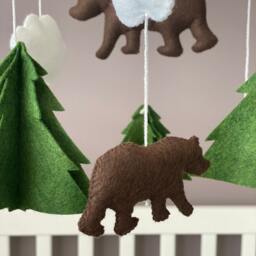 Felt Forest Baby Mobile, Woodland Bear Crib Mobile - thumbnail 2