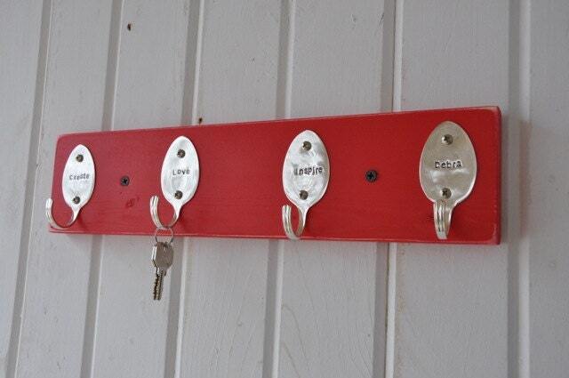 Personalized Spoon Key Hook Rack Recycled Silverware Wall Hanging Art Flatware Garment Hanger Silver Plated Coffee Mug Apron Oven Mitts - image 1