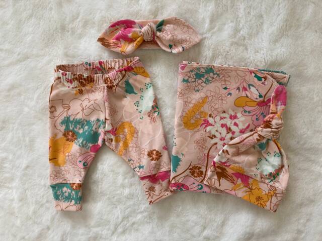 Newborn Girl Take Home Set. Swaddle Blanket & Hat Or Headband Leggings. Photo Prop. Baby Shower Gift - image 1