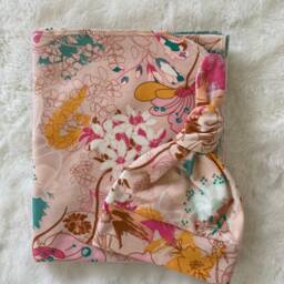 Newborn Girl Take Home Set. Swaddle Blanket & Hat Or Headband Leggings. Photo Prop. Baby Shower Gift - thumbnail 4