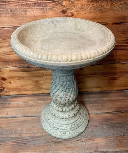 Stone Garden Art Deco Style Twist Detailed Bird Bath Statue Ornament - image 1