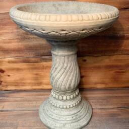 Stone Garden Art Deco Style Twist Detailed Bird Bath Statue Ornament - thumbnail 4