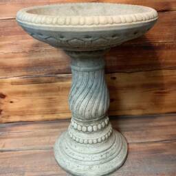 Stone Garden Art Deco Style Twist Detailed Bird Bath Statue Ornament - thumbnail 3